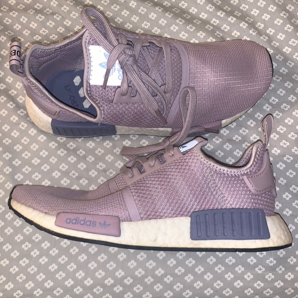 purple adidas tennis shoes